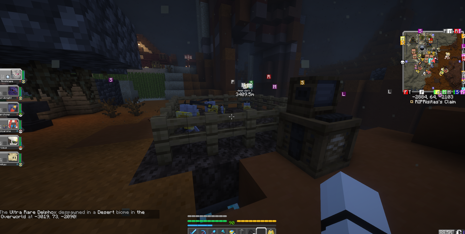 A fenced Gimmighoul relic coin farm in Cobbleverse with soul sand and a pasture block